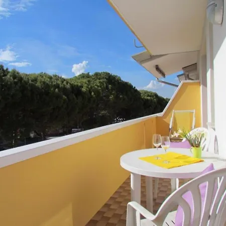 Lejlighed Beautiful Comfortable With A Large Balcony - Place *